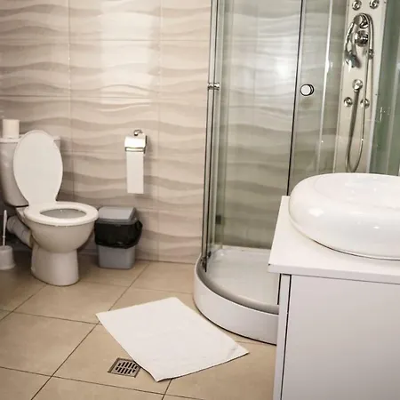 Guest house Center By Acme Rent 2*
