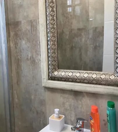 Center By Acme Rent Maison d'hôtes 4*