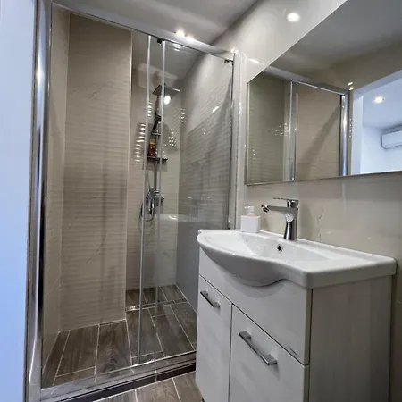 Center By Acme Rent Maison d'hôtes 4*