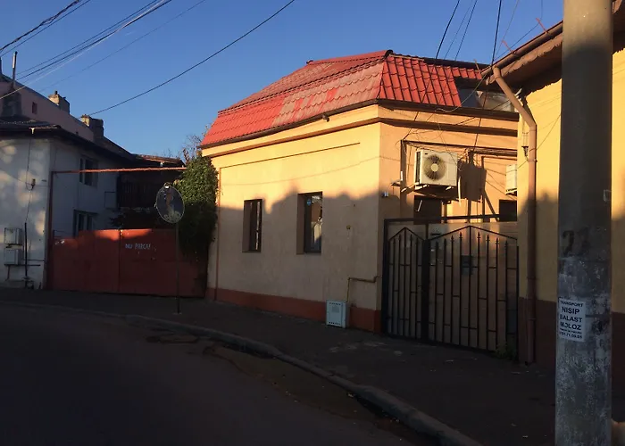 Center By Acme Rent 4* Bucarest