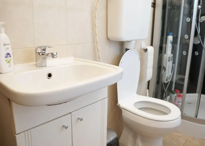 Center By Acme Rent 4*