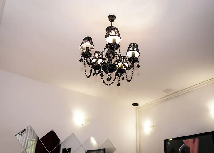 Center By Acme Rent 3* 부쿠레슈티