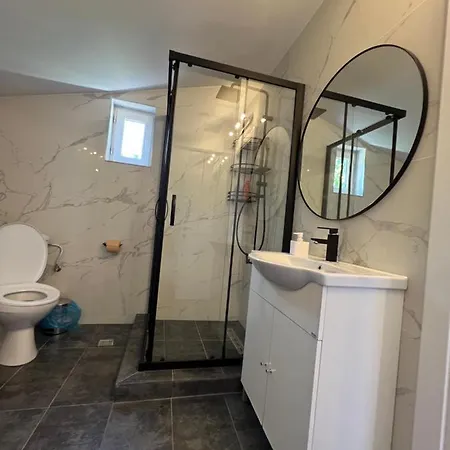 Center By Acme Rent 4*