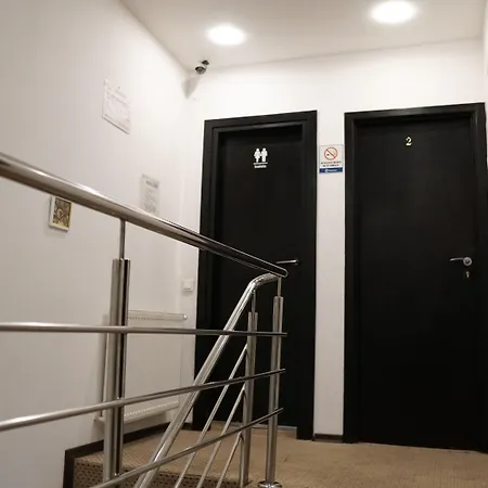 Center By Acme Rent 布加勒斯特