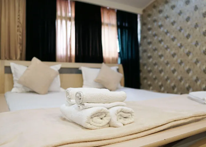 Center By Acme Rent 3*