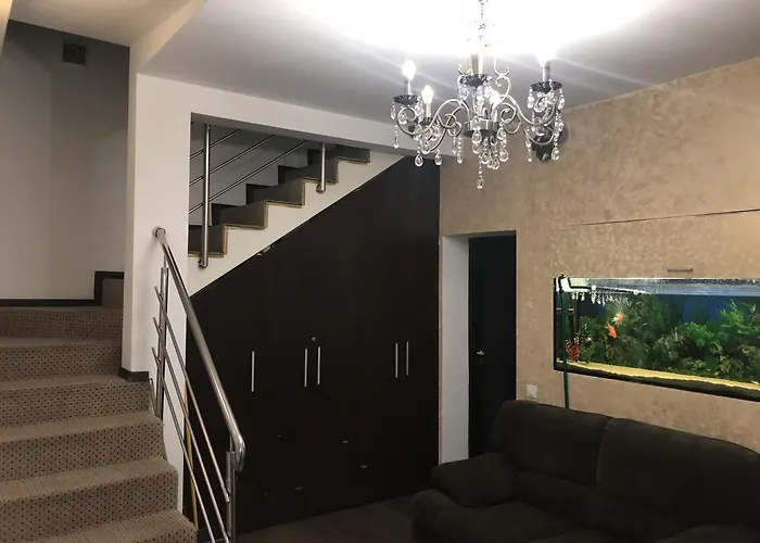 Center By Acme Rent 3*