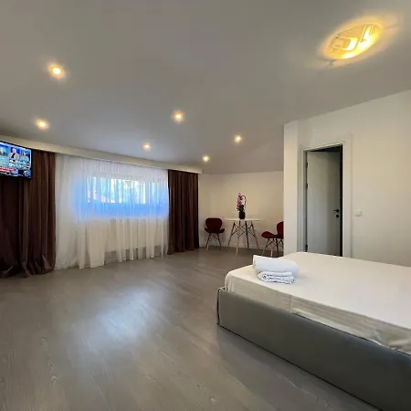 Center By Acme Rent Guest house 4*