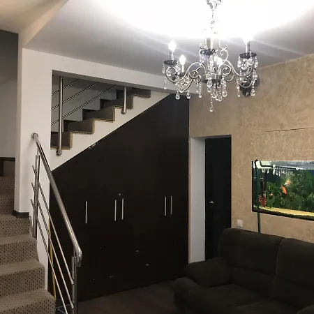 Center By Acme Rent 3*