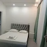 Guest house Center By Acme Rent Bucharest